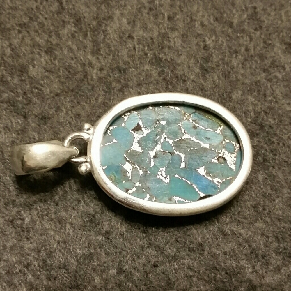 925 Silver Wide Oval Copper Blue Turquoise Pendant - Picture 4 of 7